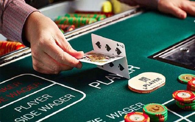 Hướng dẫn chơi bài baccarat