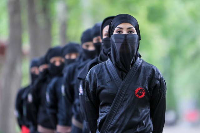 Kunoichi